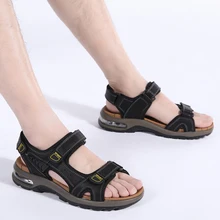 Новинка; Модные дышащие мужские сандалии; кожаная Летняя Пляжная обувь; мужские сандалии; дышащая обувь для вождения без застежки; большие размеры 39-46