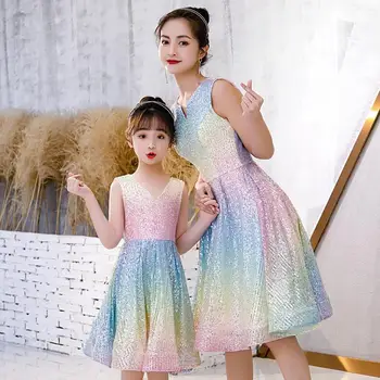 

Sequin Gradient Mother Daughter Dresses Wedding Clothes Mom and Me Dress Ball Gown Mum Girls Evening Dress Family Match Outfits