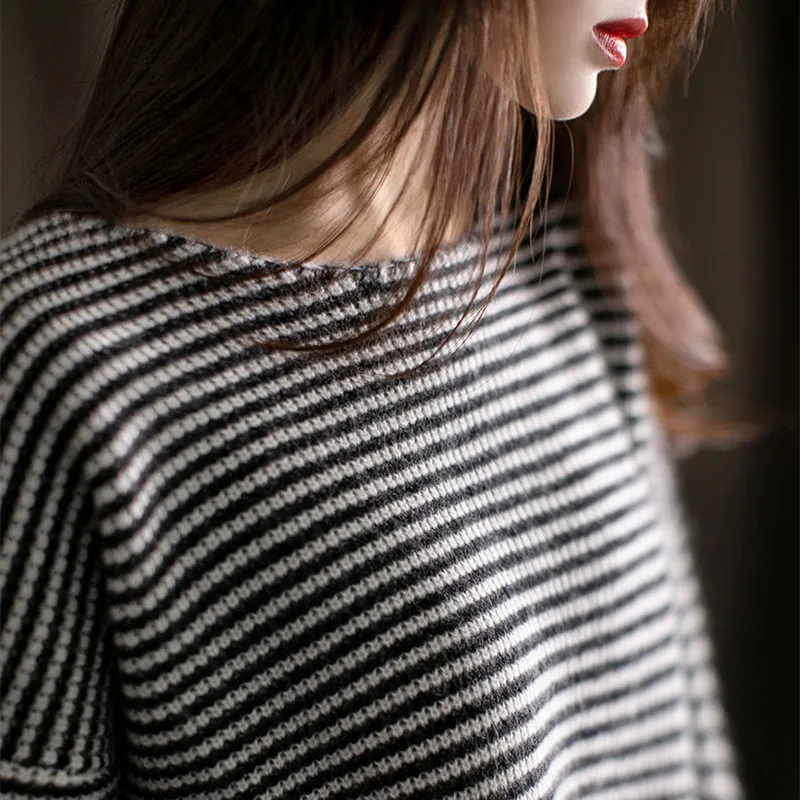 

2021 Autumn and Winter Fashion Striped Sweater Women O-Neck Pullover Cashmere Sweater Loose Knitted Base Shirt Large Size Jumper