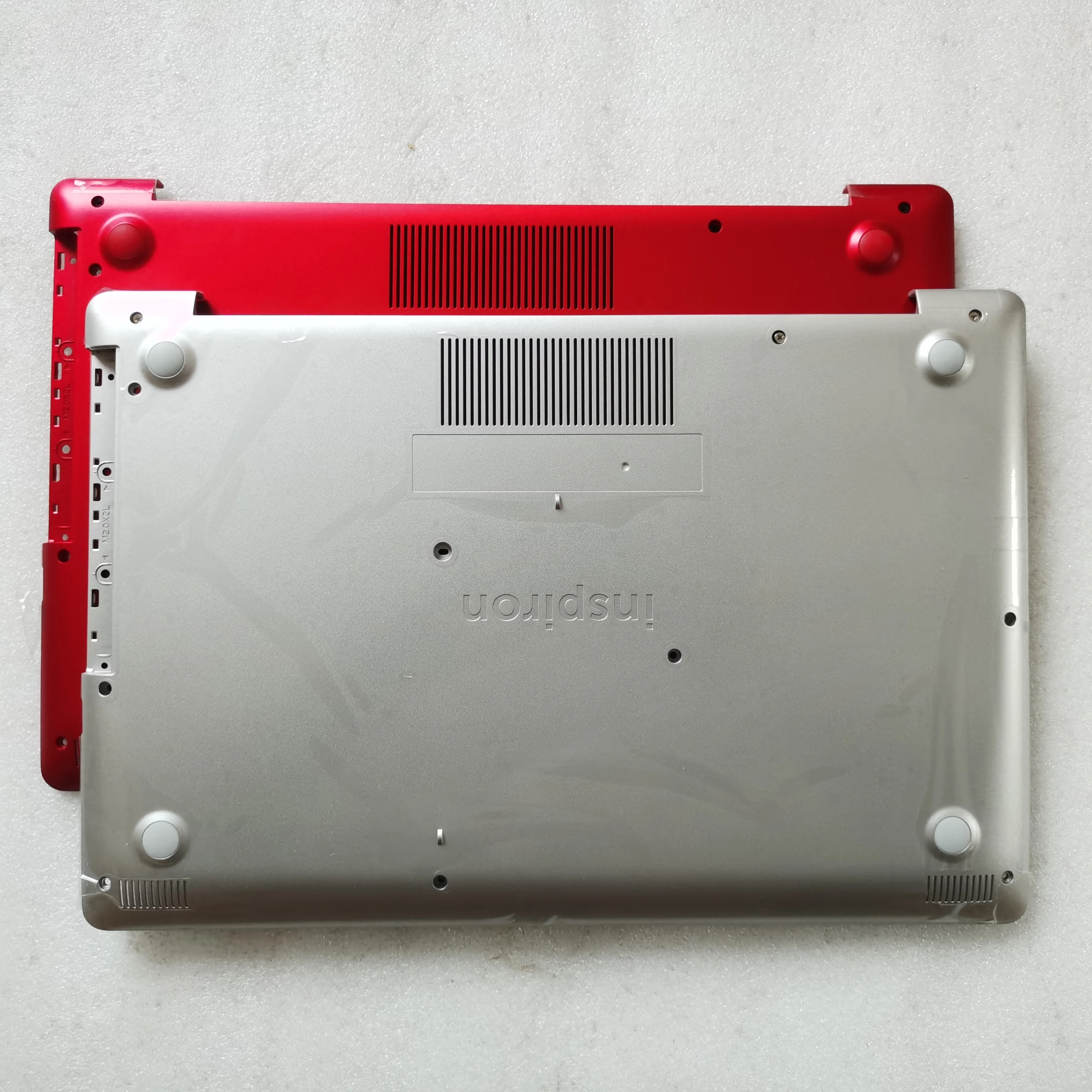 Nuovo Coperchio Inferiore Per Laptop Per Dell Inspiron 3580 3582 3583 3584 3585 5570 5575