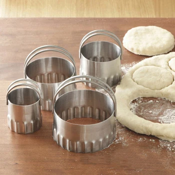 

4Pcs/Set Round Wave Stainless Steel Cookie Cutters With Handle Pie Fondent DIY Cake Cutter Biscuit Scones Pasty Kitchen Tools