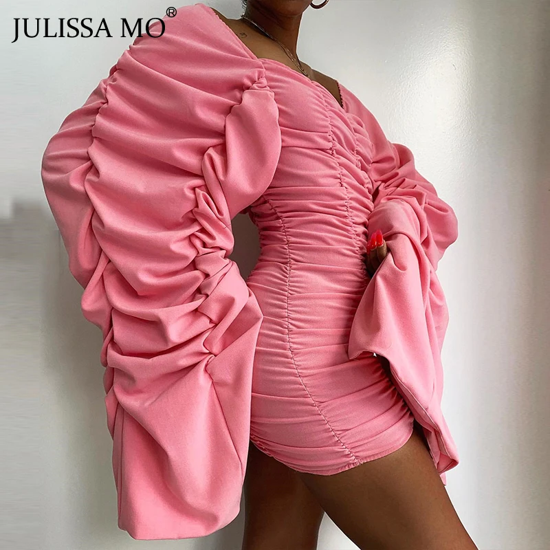 Женское платье с рюшами JULISSA MO длинным рукавом и низким вырезом Осеннее белое