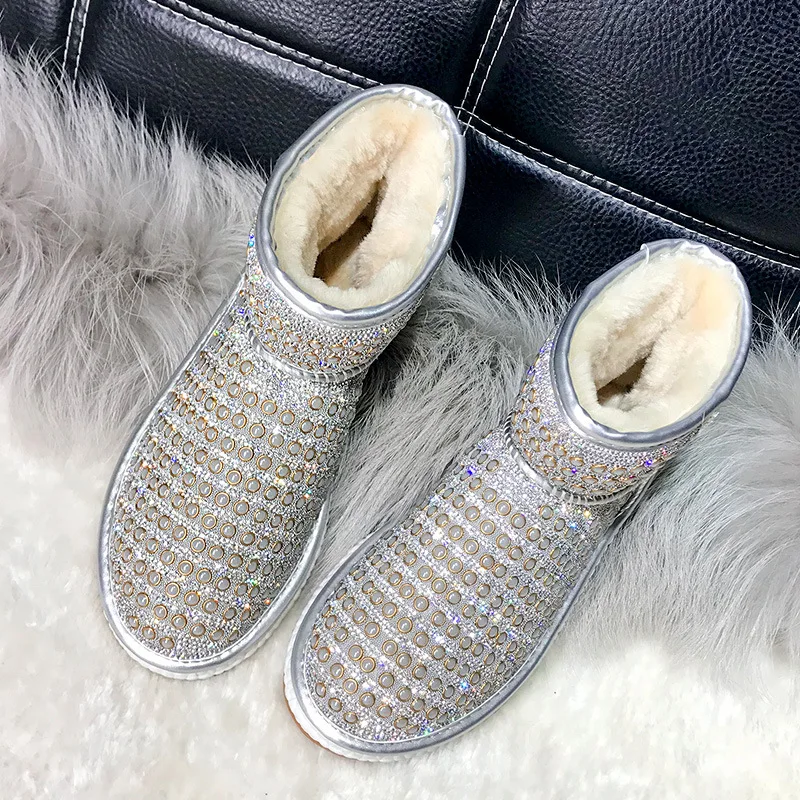 LORFRCIN Ladies Boots Top Quality Snow Boots Fashion Crystal Rhinestone Shoes Woman Winter New Women's Boots - Цвет: Серебристый