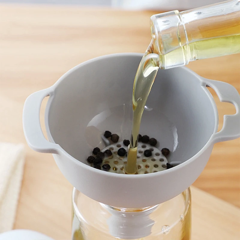 

4-in-1 Funnels Set Oil Funnel Strainer Oil Water Spices Wine Flask Filter Kitchen Tools Funnel Plastic Kitchen Accessories