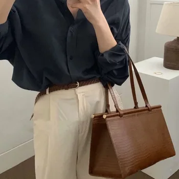 

2020 Summer Lizard Pattern New Retro Female Underarm Bag Large Capacity Commuting Hand Bags Women Shoulder Bag Top-handle Bags