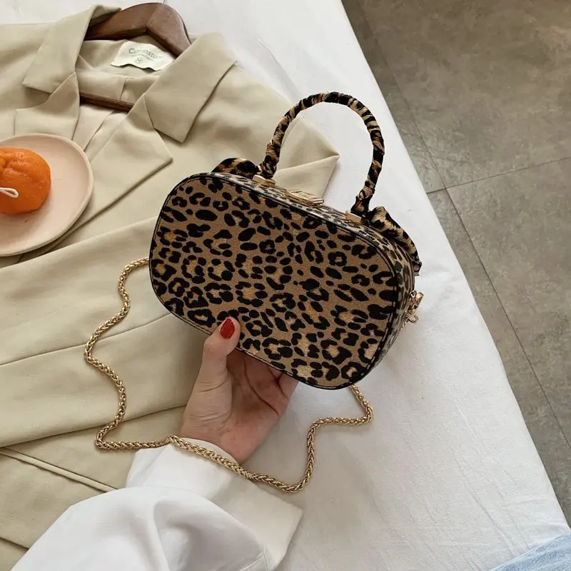 

Autumn And Winter Classic Leopard Chains Shoulder Luxury Designer Leather Crossbody Bags For Women 2020 New Mini Female Handbags