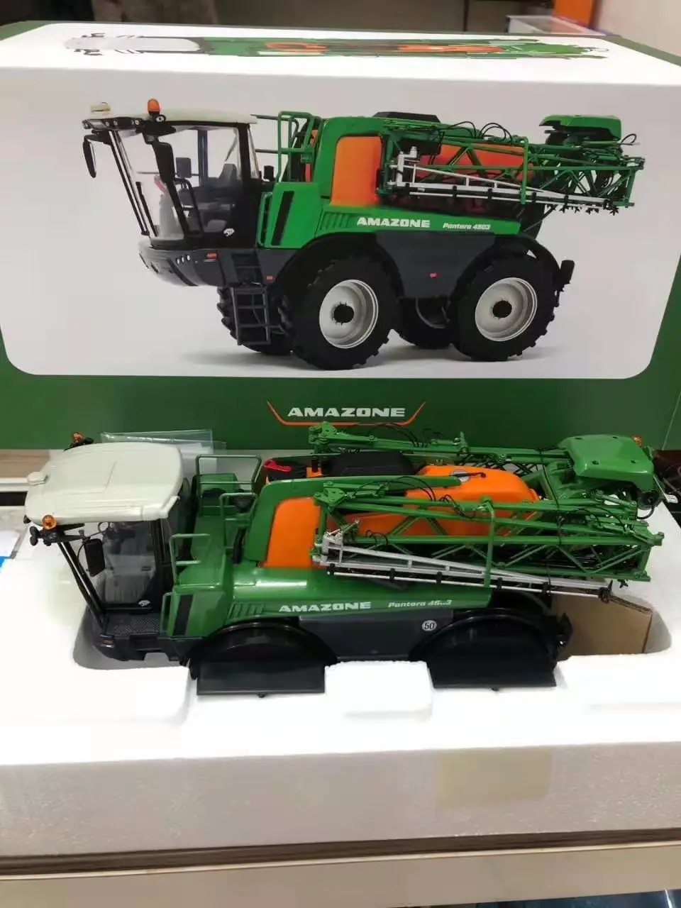 Игрушка UH 5394 1:32 AMAZONE Pantera 4503 NEU in OVP (20429) |