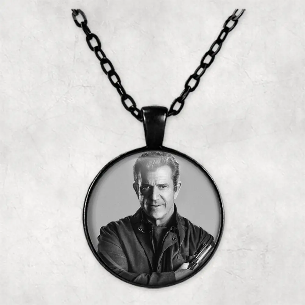 Mel Gibson Personalised Photo Necklace Picture Jewelry necklaces pendants Circle Locket Memorial Gift | Украшения и аксессуары