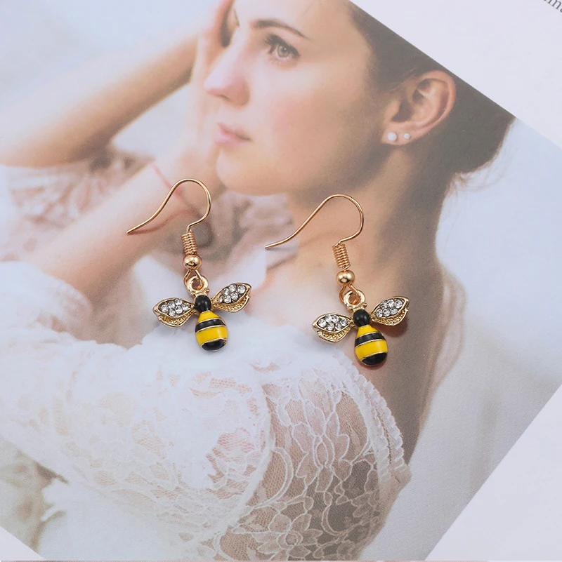 HTB1j2jVEkSWBuNjSszdq6zeSpXam