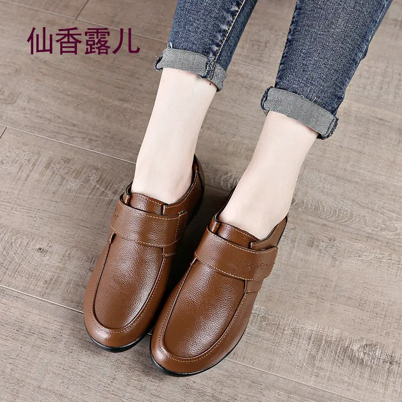 

Soft Leather Soft Bottom WOMEN'S Shoes Flat Keel Thin Shoes Women's 2019 New Style Autumn And Winter Mom Shoes plus Velvet Casua