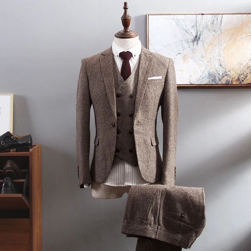 Brown Herringbone Tweed Suit Men Business Dress 3-pieceKorean Slim Fit Groom Wedding Party Suits Tuxedo 6XL Traje Novio 2019 Brown Herringbone Tweed Suit Men Business Dress 3-pieceKorean Slim Fit Groom Wedding Party Suits Tuxedo 6XL Traje Novio 2019
