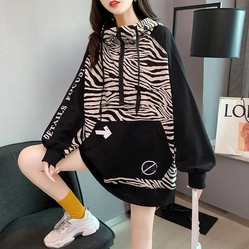 

Women's Mid-length Hooded Loose Sweater, Design Sense, Big Pocket, New Ins Trend, 2024