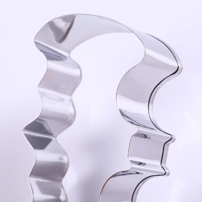 Stainless Steel Batman Shape Biscuit Fondant Decorating Cutter Mould Bakeware