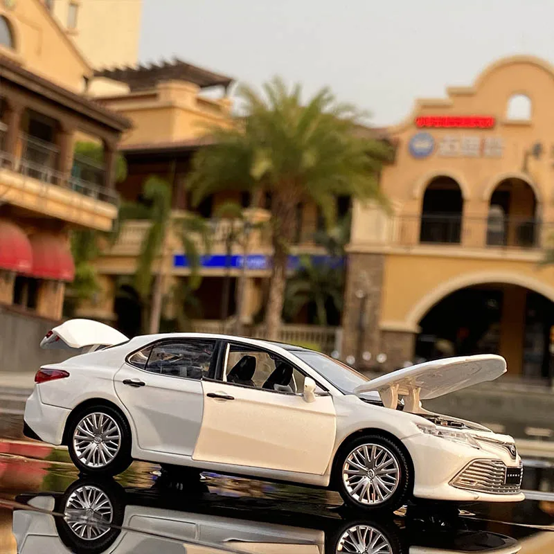 Модель автомобиля TOYOTA Camry из сплава модель игрушечного литого металла со звуком и