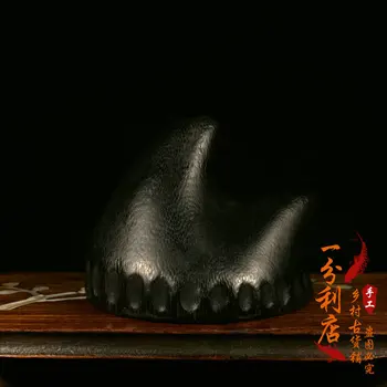 

Tibet natural solid double horn sharp horn Old Yak horn original horn sharp handle carving horn products raw materials ornaments