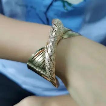 

Geometric warping Metal Open Cuff Bangles For Women Charm Irregular Alloy Statement Bracelet Bangles Big Party Jewelry UKMOC