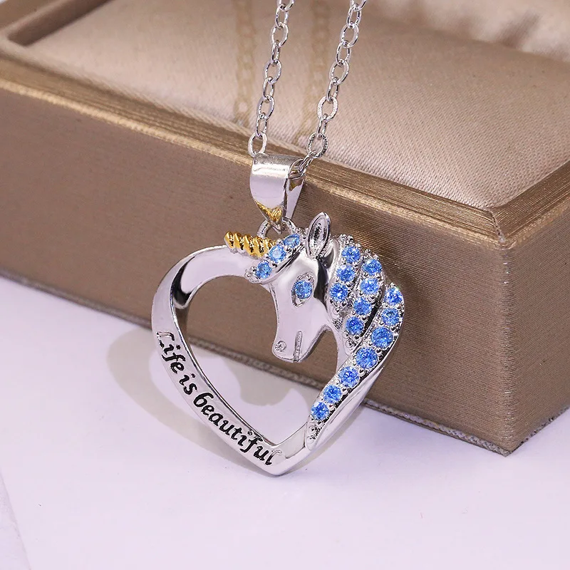 

New Cute Animal Unicorn Heart Pendant Necklace Women's Necklace Crystal Inlaid Metal Sliding Pendant Accessory Party Gift