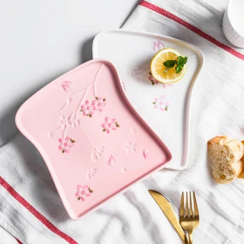 

European Style Emboss Plates Ceramic Creative Breakfast Bread Snack Tray Dessert Plate Brown Edge Toast Shaped Pattern Tableware