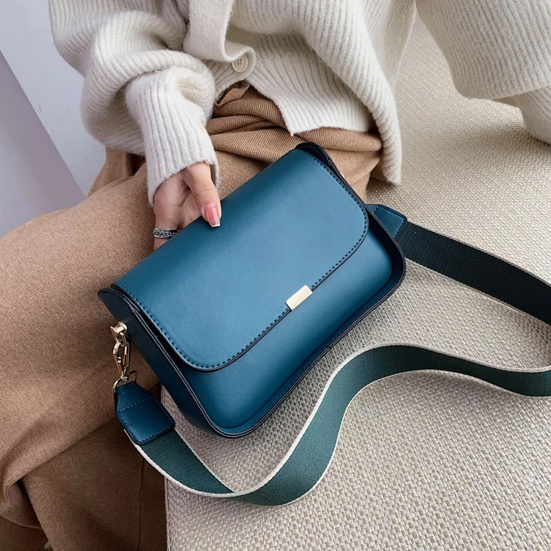 

Fashion Woman Shoulder Bag PU Leather Youth Ladies Small Square Bag light Wild Simple Female Daily Messenger Bag Waterproof Blue