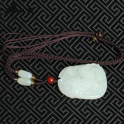 Natural authentic xinjiang hetian jade white jade kirin pendant in delight men and women with kirin widgets