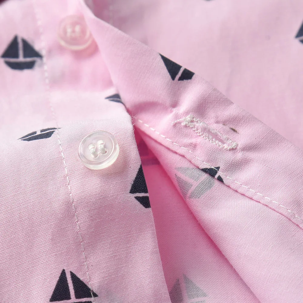 11898276484_1560394704