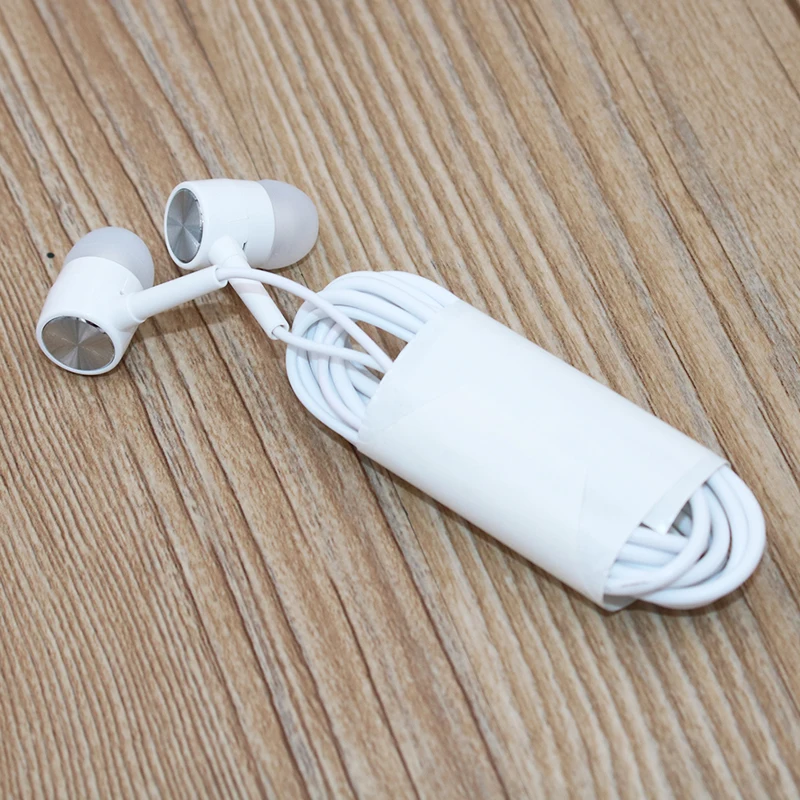 Ear Earbuds Lg Wired Earphones UrbanX R2 Wired In-Ear Headphones