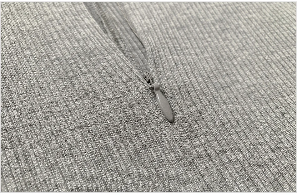 DETAIL-grey-jumpsuits_2