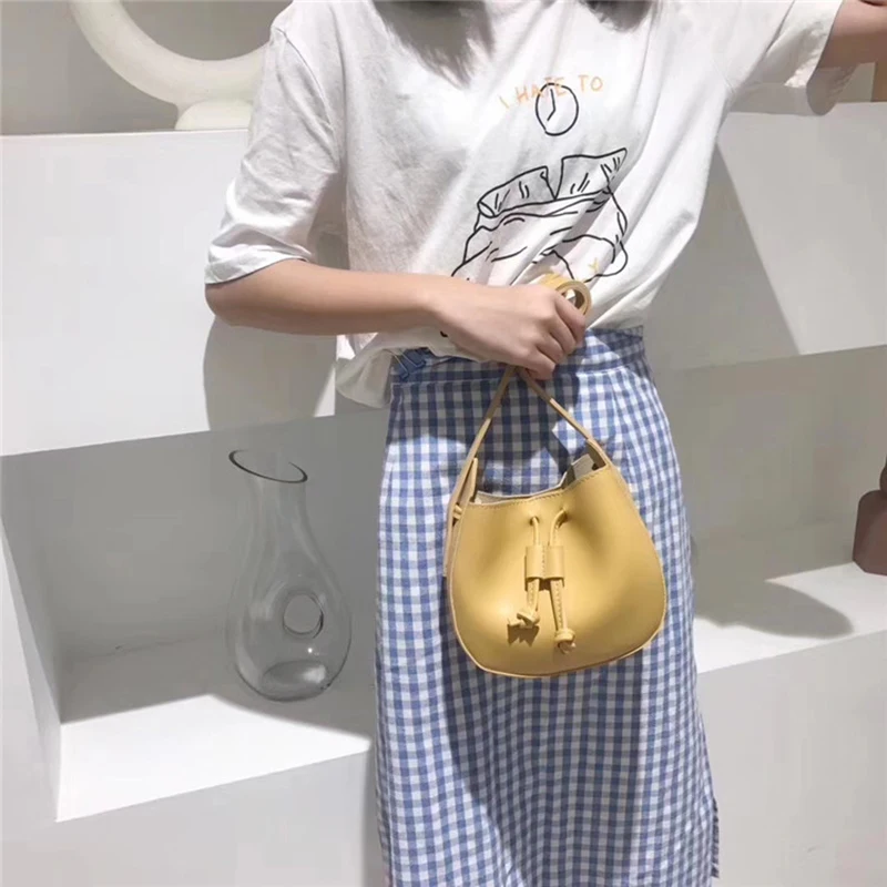 

Mini Drawstring Bucket Women Crossbody Bag Fashion Solid Color Shoulder Bags Female Pu Leather Messenger Bag Totes Purses