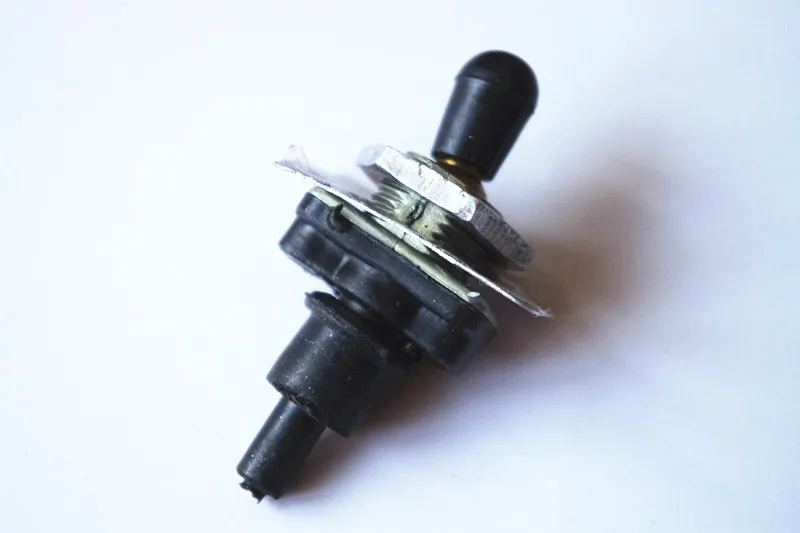 Interruttore A Levetta On/off Per Motosega, Tosaerba, Decespugliatore – Ricambio Universale In Metallo