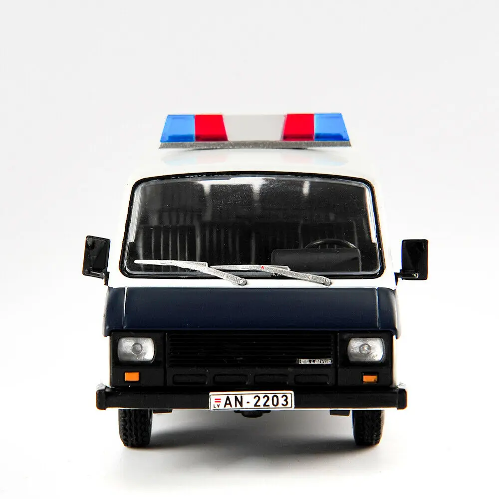 Kid Model Toys for Boys 1/43 Scale Alloy Diecast RAF-22038 Polices Car Russian Raf Car Ambulance DeAGOSTINI