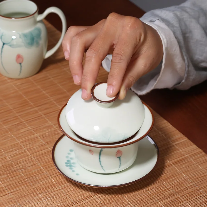 PINNY 130ml Porcelain Hand Painted Lotus Gaiwan Pigmented Traditional Chinese Tea Tureen Kung Fu Tea Bowl