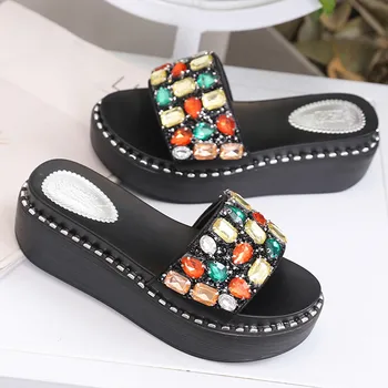 

Women Flip Flops Fashion Women Slipper Female Crystal Flat Summer Shoes Rhinestone Thick Bottom Bling Beach Slides Buty Damskie