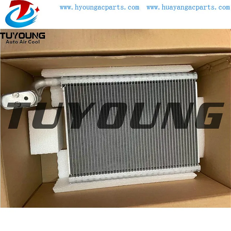 

New Air Conditioning AC Evaporator With Expansion Valve For Chrysler 300 3 L Diesel 2013 Z3656002 Size 235*50*300 mm