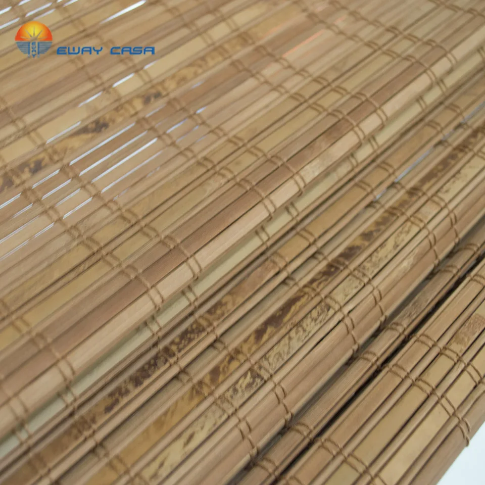 Женские бамбуковые жалюзи полупрозрачные раскатывающиеся в римском стиле