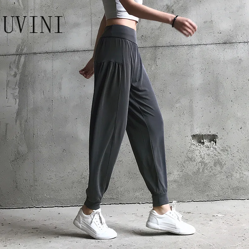 Sports Pants Women Loose Yoga Pants Sports Trousers Exercise Fitness Running Jogging Loose Workout Sport Pants Hip Hop Dance