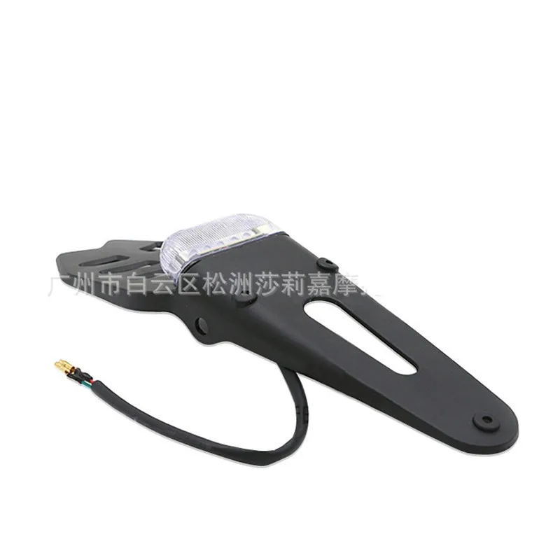 10629589535_826527398