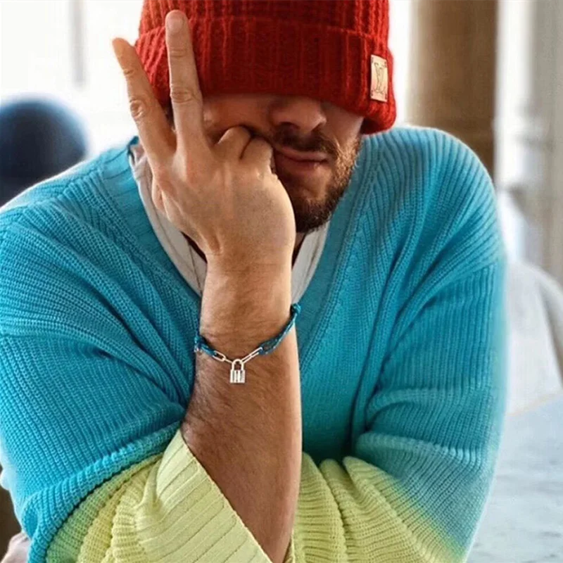 MKENDN 캠핑 550 파라코드 잠금 팔찌 수제 보석 로프 팔찌 연인 선물 남성 여성 랩 금속 후크