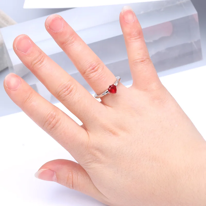 CHIELOYS Модный кристалл помолвка простой дизайн Горячая кольца для женщин Красный Циркон элегантное кольцо женские украшения для свадьбы
