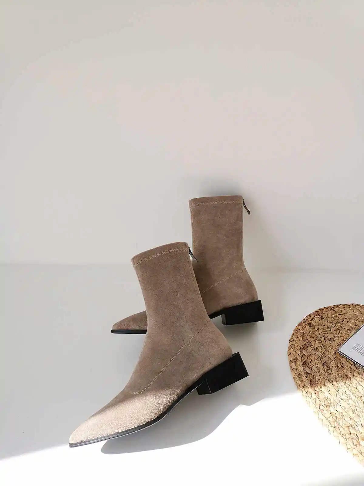 Bottes femme stretch boots women's leisure strange Chelsea boots flock square med heels mid-calf boots botas mujer