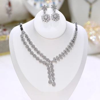 

Fashionable Bright Zircon Earrings and Necklace Bridal Engagement Jewelry Set Wedding Dress Accessories X-0057