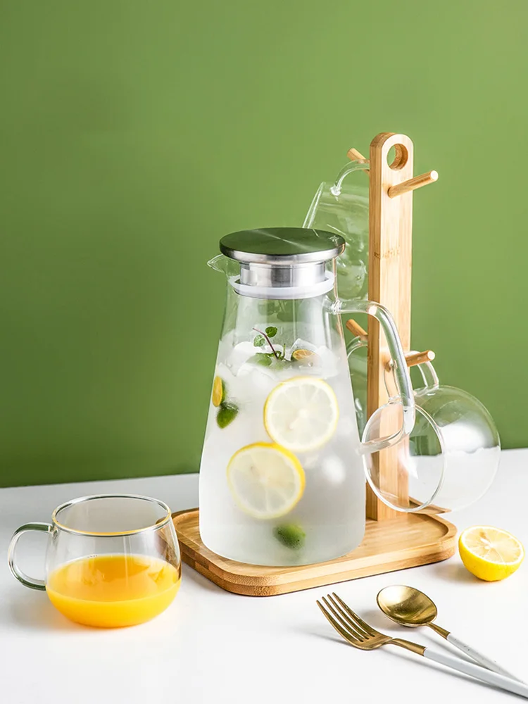 Classical Design Clear Glass Water Drinking Pitcher Bottle Jug with Ss Lid  - China Water Kettle and Water Carafe price