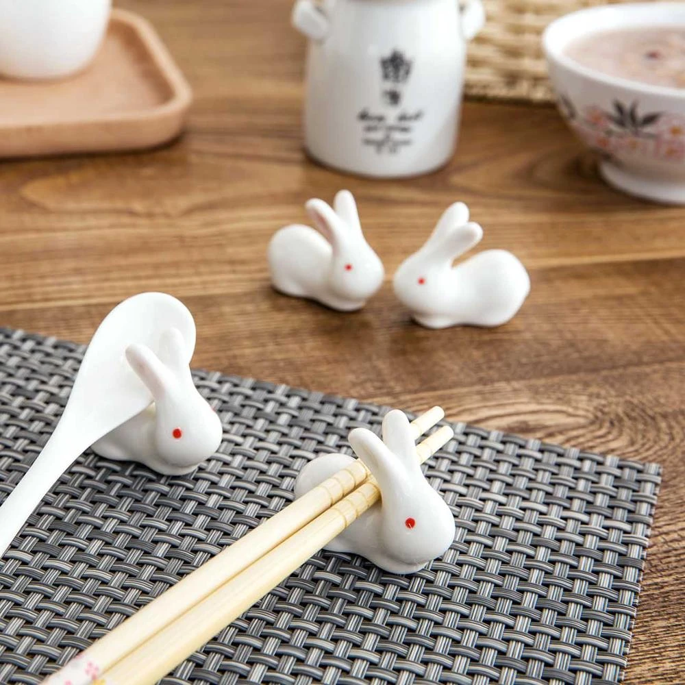 1pc Cute Ceramic Animals Chopsticks Stand Rest Rack Porcelain Spoon Fork Holder 1pc Cute Ceramic Animals Chopsticks Stand Rest Rack Porcelain Spoon Fork Holder