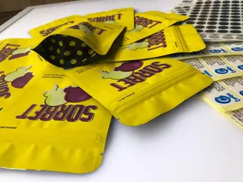 

Cookies Sorbet Yellow Bags Medicated Edibles Local Smell Proof Bags 3.5g Mylar Bags Hologram Stickers And Flavors Label HYKOo
