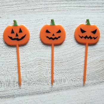 

20pcs Halloween Theme Party Decorated Fruit Insert Plastic Cupcake Toppers Halloween Cake Decorating Toppers Party Favors(10pcs
