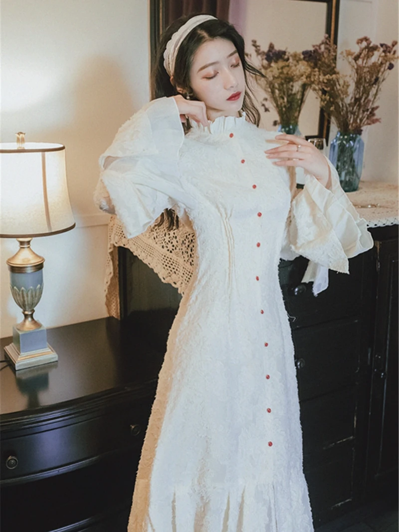 

2019 new fashion women's Slim long sleeve fishtail dress temperament flare sleeves dresses