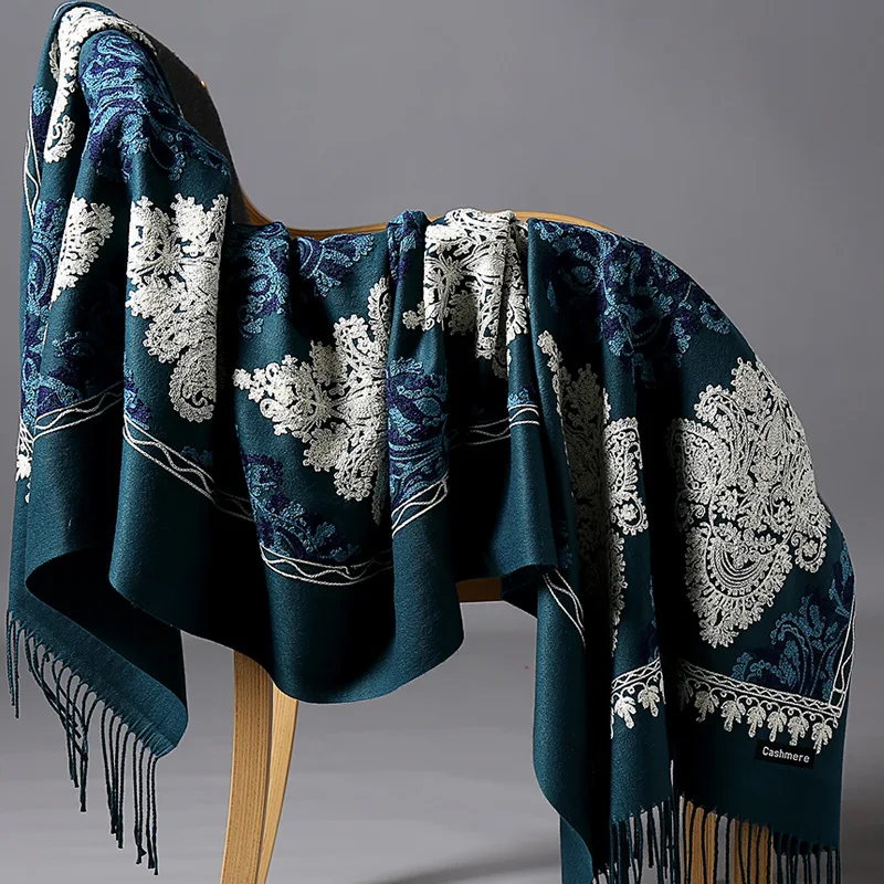 Новый популярный женский шарф с ручной вышивкой осенний и зимний национальный