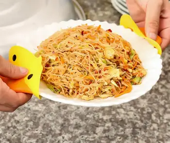 

2PCS/Set cartoon small yellow duck mouth silicone high temperature anti-hot anti-skid folder insulation folder