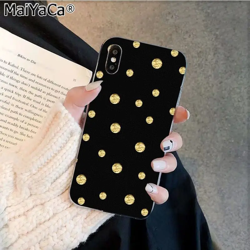 Cartoon cute pink wave dot circle graphic