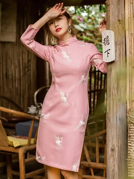 

Retro woolen cheongsam 2020 new improved version of the long-sleeve retro in long pink girls cheongsam dress fairy