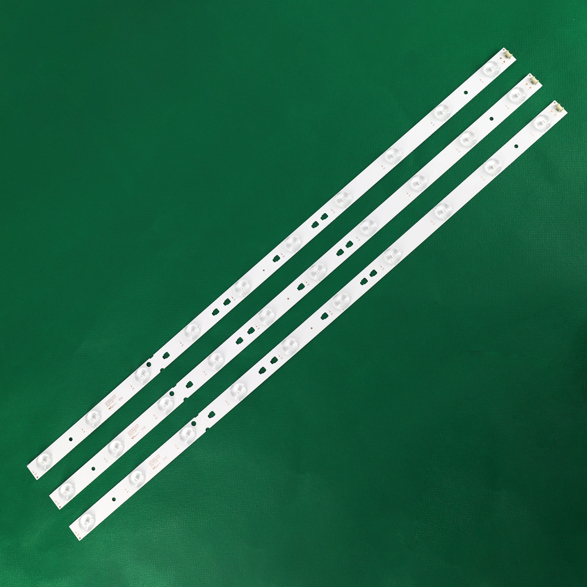 10 светодиодов, 635 мм